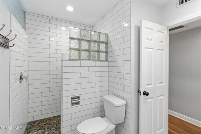 1881 Wellesley Drive, Thousand Oaks, CA 91360