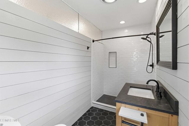 1881 Wellesley Drive, Thousand Oaks, CA 91360