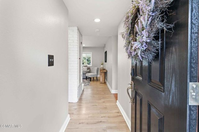 1881 Wellesley Drive, Thousand Oaks, CA 91360