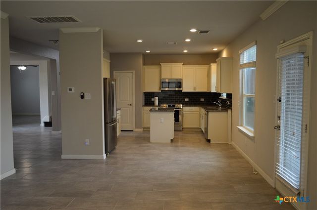 952 Cypress Mill, New Braunfels, TX 78130