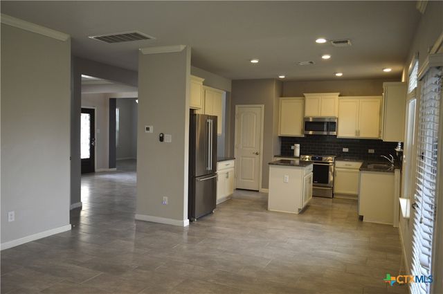 952 Cypress Mill, New Braunfels, TX 78130