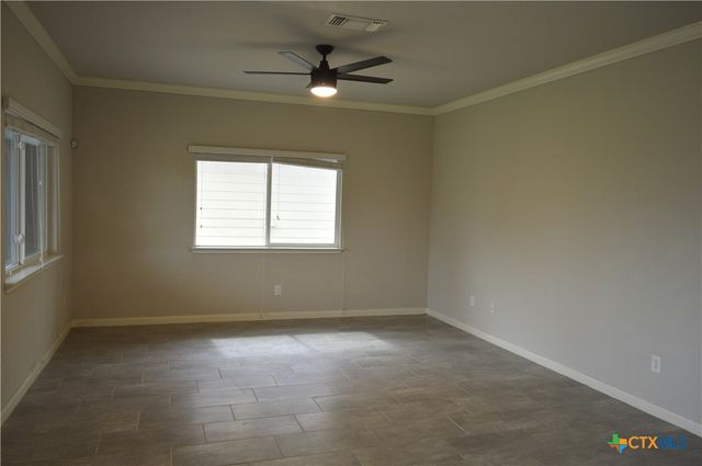 952 Cypress Mill, New Braunfels, TX 78130