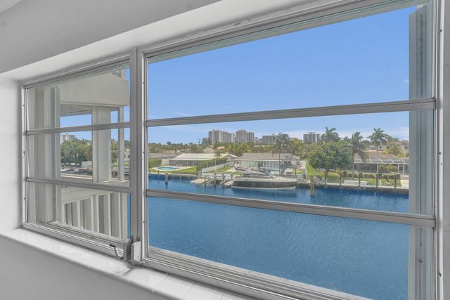 455 Paradise Isle Boulevard 305, Hallandale Beach, FL 33009
