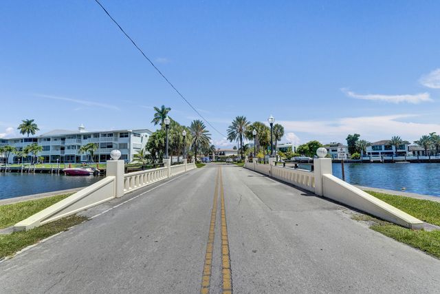 455 Paradise Isle Boulevard 305, Hallandale Beach, FL 33009