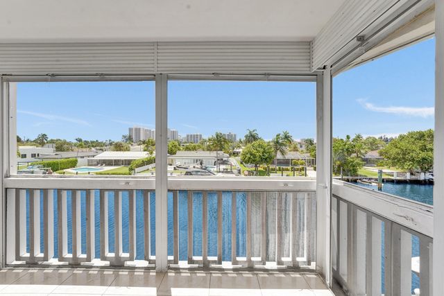 455 Paradise Isle Boulevard 305, Hallandale Beach, FL 33009