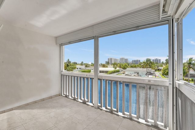 455 Paradise Isle Boulevard 305, Hallandale Beach, FL 33009
