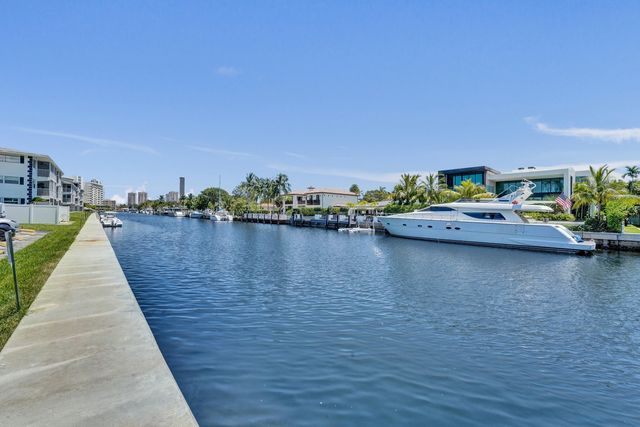 455 Paradise Isle Boulevard 305, Hallandale Beach, FL 33009