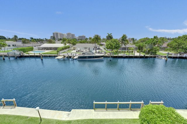 455 Paradise Isle Boulevard 305, Hallandale Beach, FL 33009
