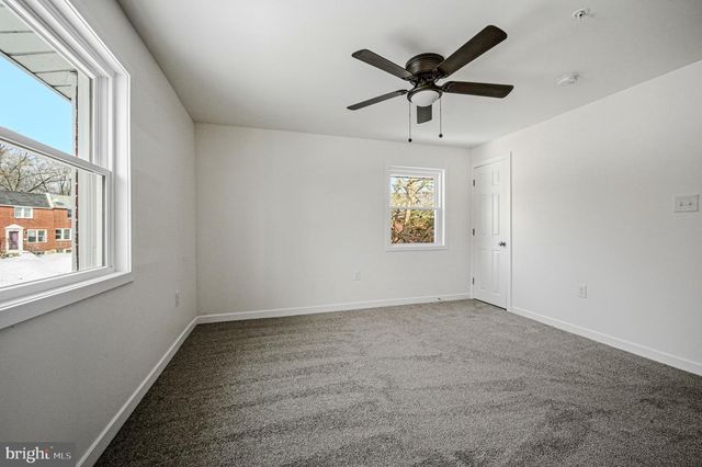 180 MADISON DR, Newark, DE 19711