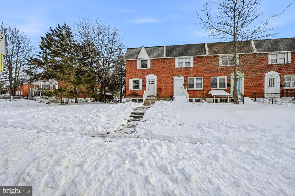 180 MADISON DR, Newark, DE 19711