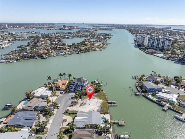 15 MARINA TERRACE, Treasure Island, FL 33706