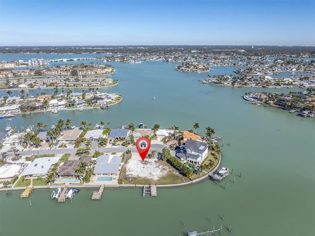 15 MARINA TERRACE, Treasure Island, FL 33706