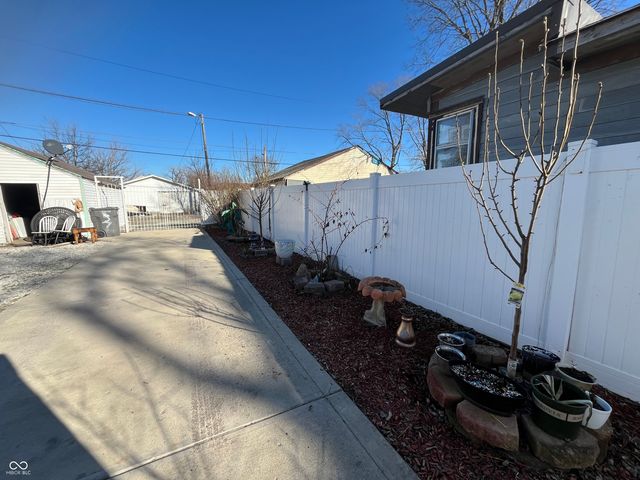 533 S Keystone Avenue, Indianapolis, IN 46203