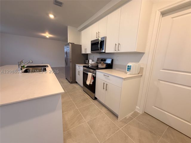 2954 SE 23rd Ave 2954, Homestead, FL 33035