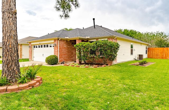 7602 Little Thicket Court, Cypress, TX 77433