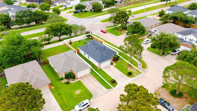 7602 Little Thicket Court, Cypress, TX 77433