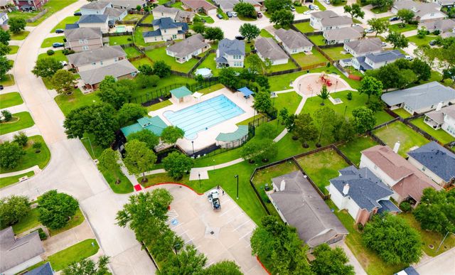 7602 Little Thicket Court, Cypress, TX 77433