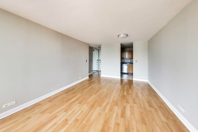 444 W Fullerton Parkway 1010, Chicago, IL 60614