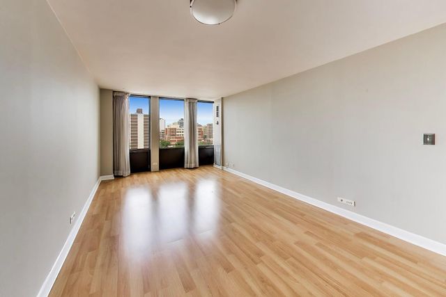 444 W Fullerton Parkway 1010, Chicago, IL 60614