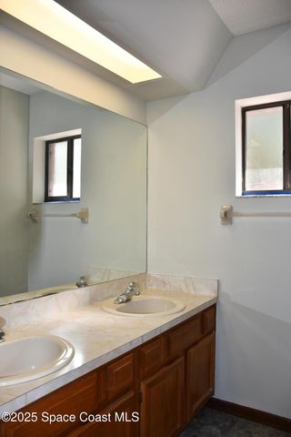 1273 Roslyn Avenue NW, Palm Bay, FL 32907