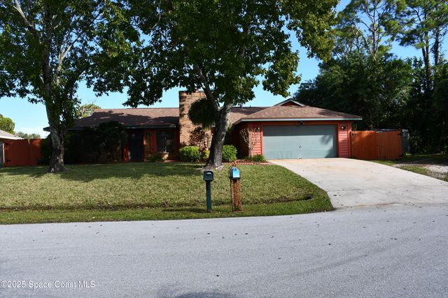 1273 Roslyn Avenue NW, Palm Bay, FL 32907