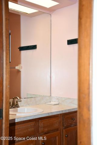 1273 Roslyn Avenue NW, Palm Bay, FL 32907