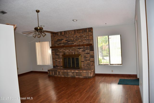 1273 Roslyn Avenue NW, Palm Bay, FL 32907