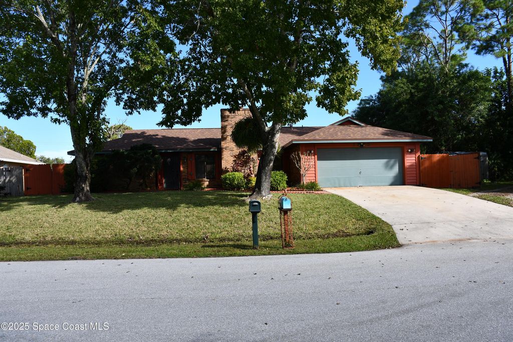 1273 Roslyn Avenue NW, Palm Bay, FL 32907