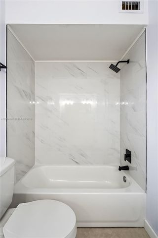 106 E Park Lane E, Hypoluxo, FL 33462