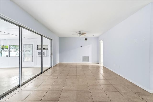 106 E Park Lane E, Hypoluxo, FL 33462