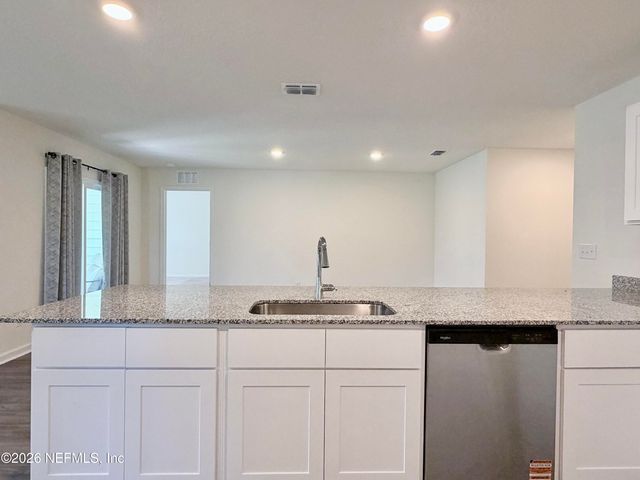 10310 GREYSTONE Drive, Glen St. Mary, FL 32040