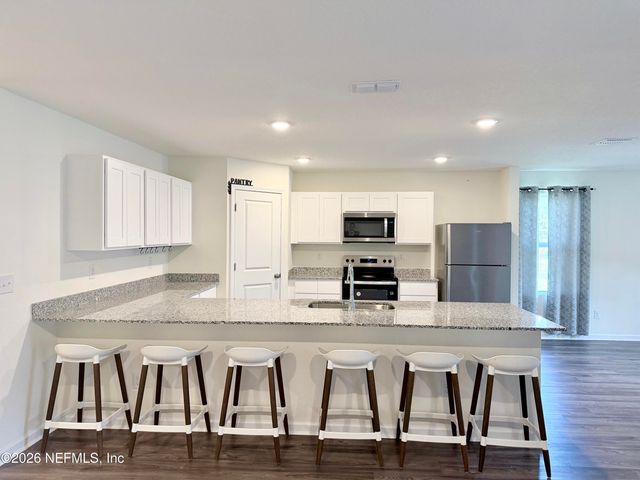 10310 GREYSTONE Drive, Glen St. Mary, FL 32040