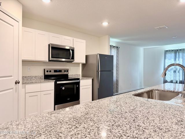 10310 GREYSTONE Drive, Glen St. Mary, FL 32040