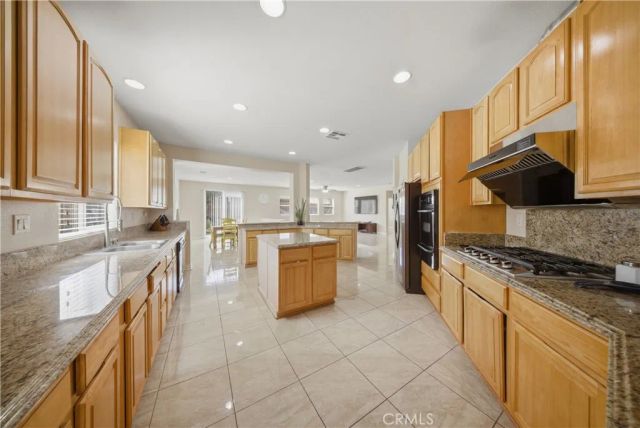 2604 W Avenue K6, Lancaster, CA 93536