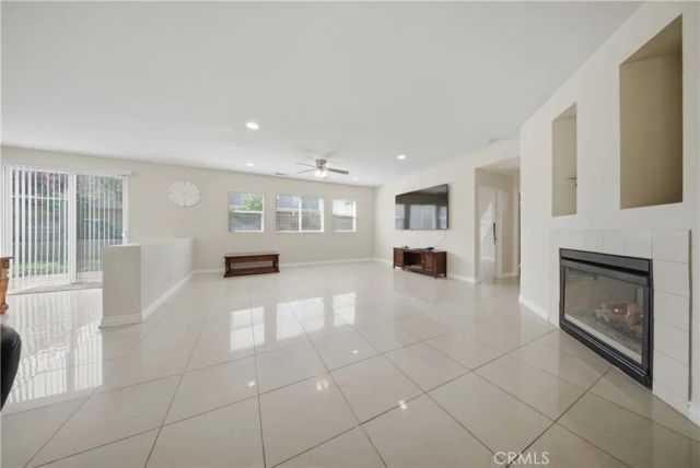 2604 W Avenue K6, Lancaster, CA 93536