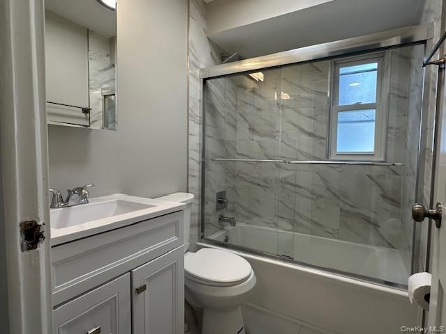 11 Nesaquake Avenue 1st Fl, Port Washington, NY 11050