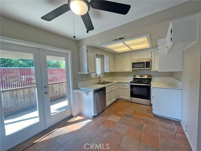 1110 W 8th Avenue 4, Chico, CA 95926