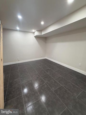 127 DUDLEY ST, Philadelphia, PA 19148