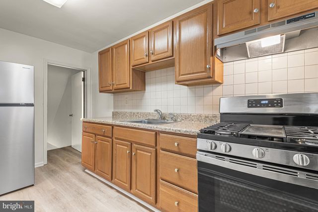 712 UMBRA ST, Baltimore, MD 21224