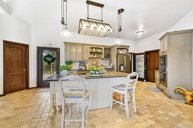 549 Mohawk Heights, Florissant, CO 80816