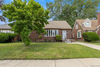 19139 Lauder Street, Detroit, MI 48235