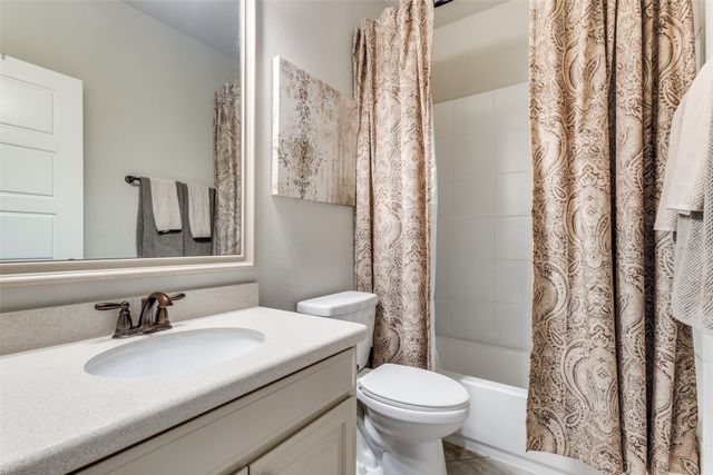 14733 Cedar Flat Way, Roanoke, TX 76262