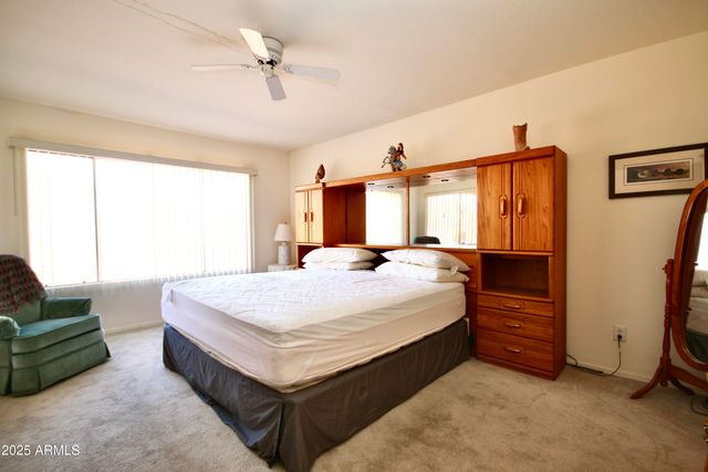 6973 S Oakmont Drive, Chandler, AZ 85249