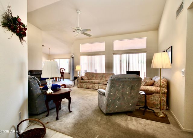 6973 S Oakmont Drive, Chandler, AZ 85249