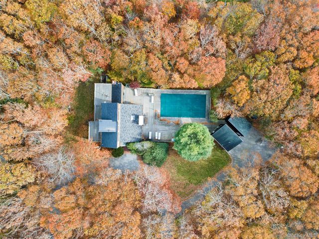 23 Scrimshaw Lane, Amagansett, NY 11930