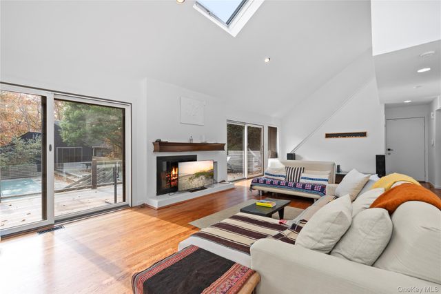 23 Scrimshaw Lane, Amagansett, NY 11930