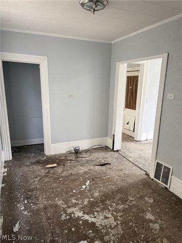 885 E 149th Street, Cleveland, OH 44110