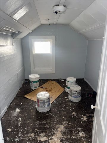 885 E 149th Street, Cleveland, OH 44110