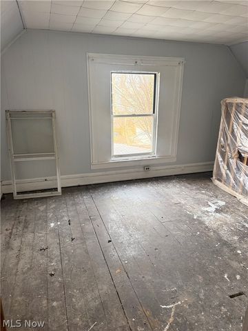 885 E 149th Street, Cleveland, OH 44110