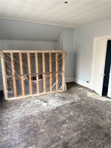 885 E 149th Street, Cleveland, OH 44110